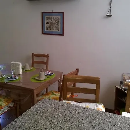 Casalvento Bed & Breakfast *